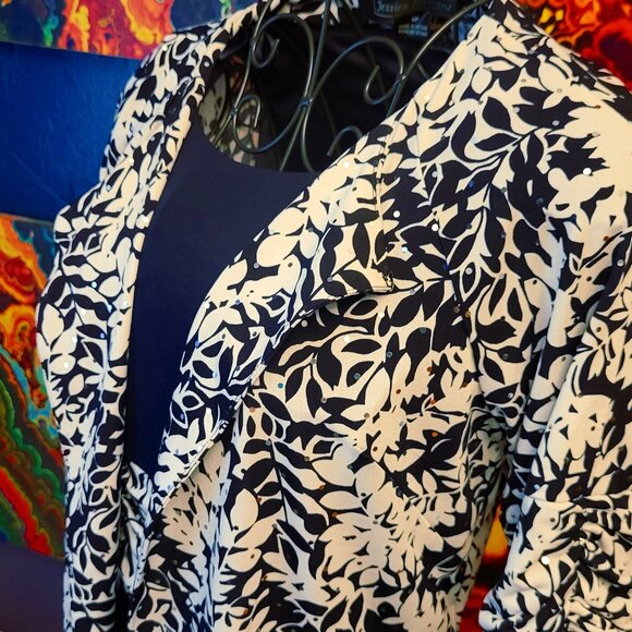 Jessica Howard ~ Sz 4P ~ Knee Length Dress With Shrug ~ *Excellent Condition - Picture 1 of 12